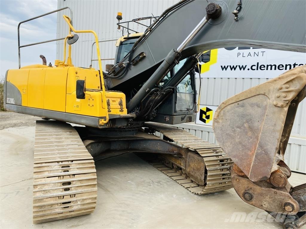 Volvo EC210CL Pásové rýpadlá