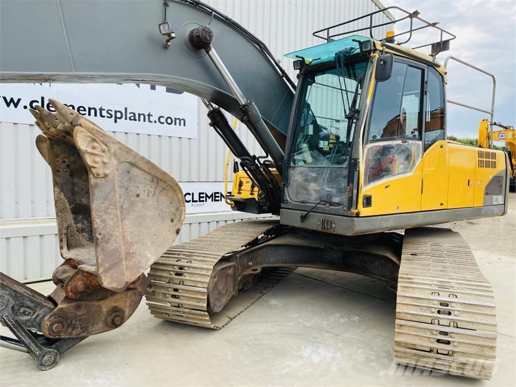 Volvo EC210CL Pásové rýpadlá