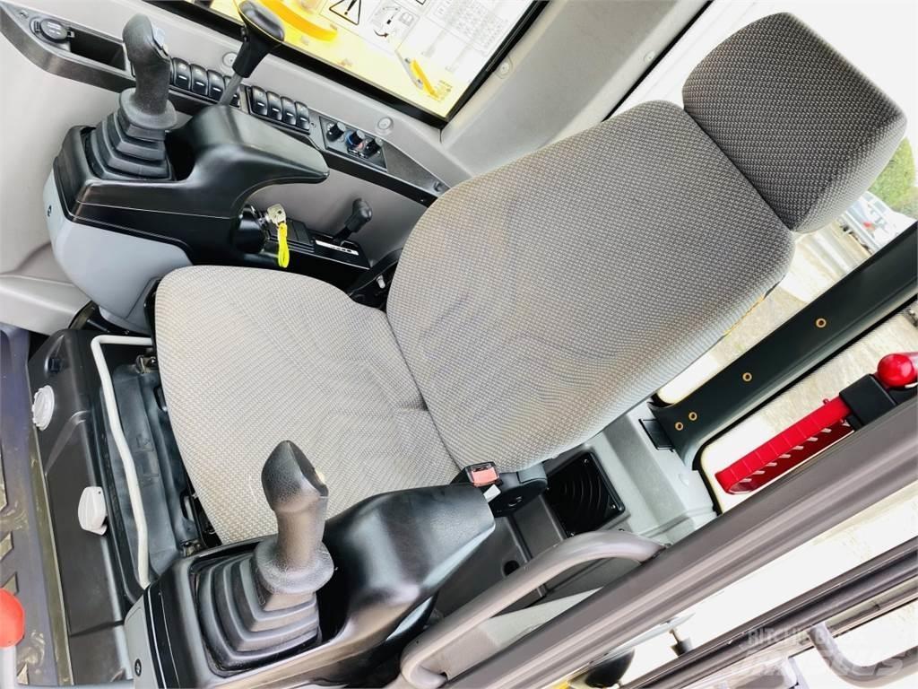 Volvo EC55C Midi rýpadlá 7 t - 12 t