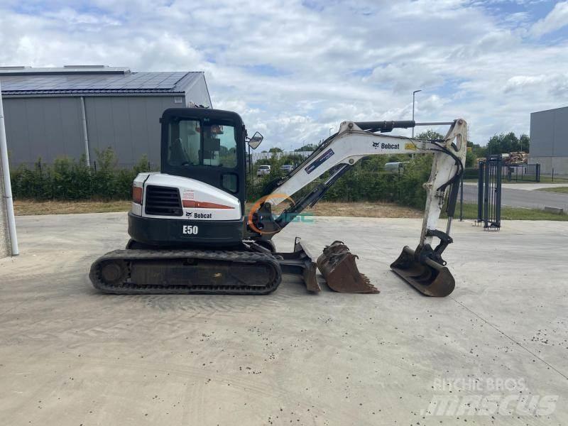 Bobcat E 50 Kolesové rýpadlá