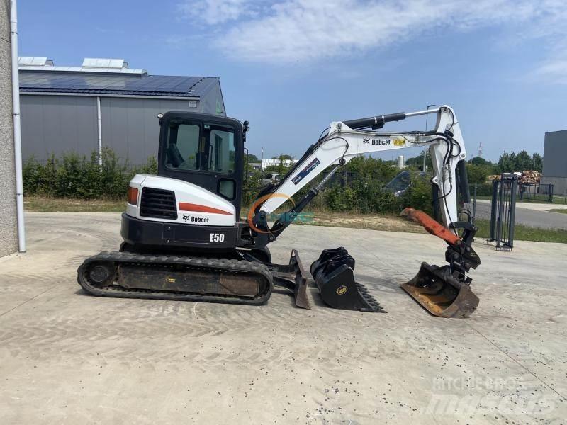 Bobcat E 50 Kolesové rýpadlá