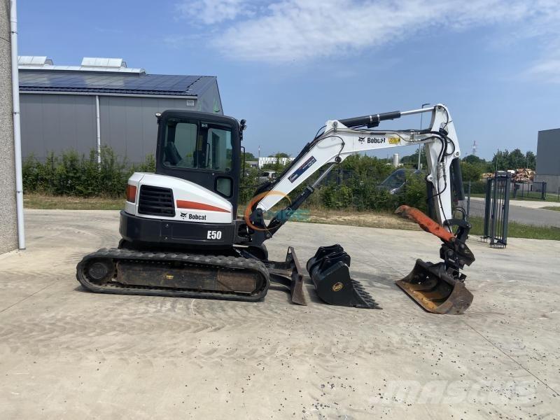 Bobcat E 50 Kolesové rýpadlá