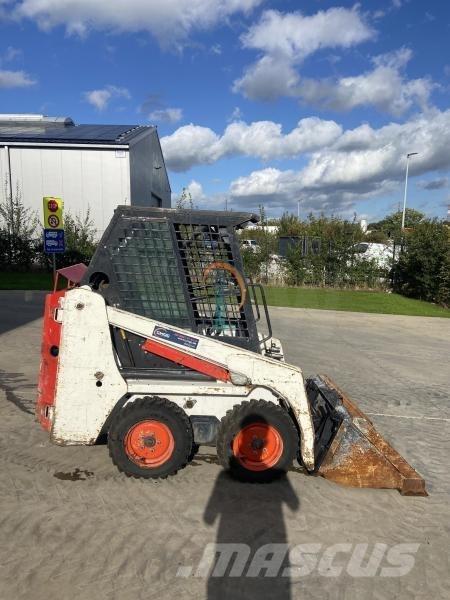 Bobcat S 70 Kolesové nakladače