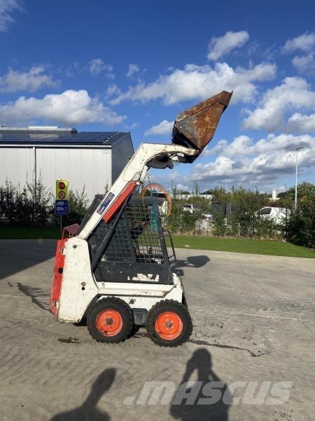 Bobcat S 70 Kolesové nakladače