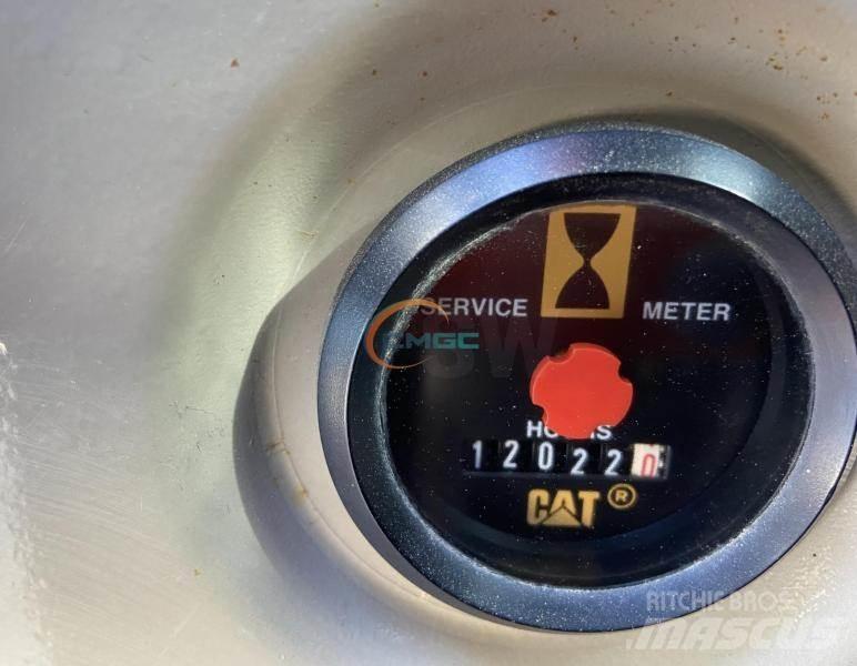 CAT 321C LCR Kolesové rýpadlá