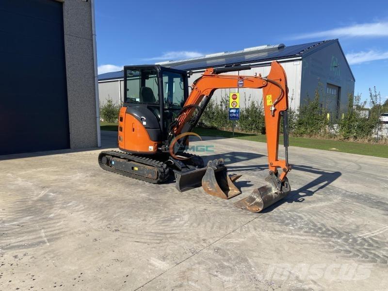Hitachi ZX336 Kolesové rýpadlá