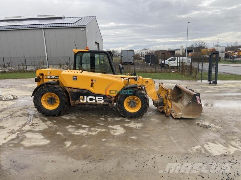 JCB 525.60 Teleskopické manipulátory