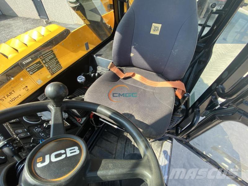 JCB 540-140 Teleskopické manipulátory