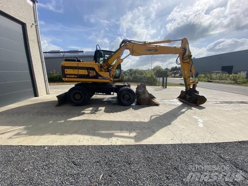JCB JS145W Kolesové rýpadlá