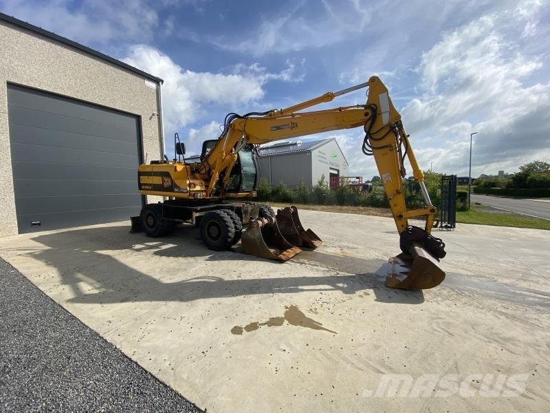JCB JS145W Kolesové rýpadlá