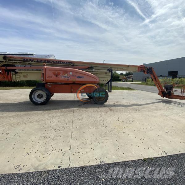 JLG 1250AJP Kĺbové plošiny