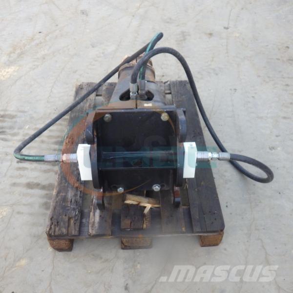 Sandvik CB45S Búracie kladivá / Zbíjačky