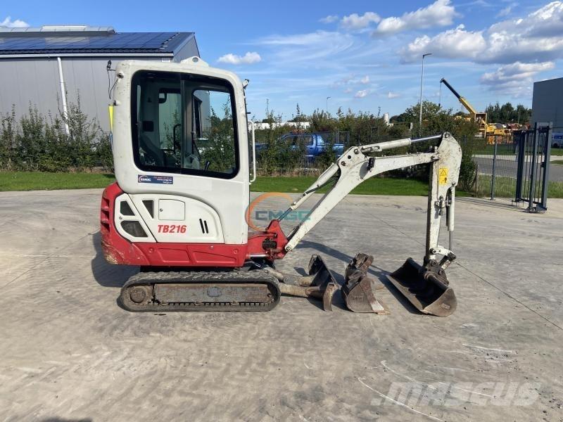 Takeuchi TB216 Kolesové rýpadlá