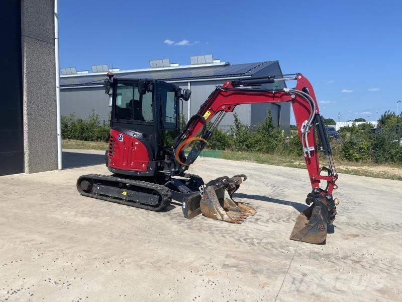 Yanmar VIO38-6 Kolesové rýpadlá