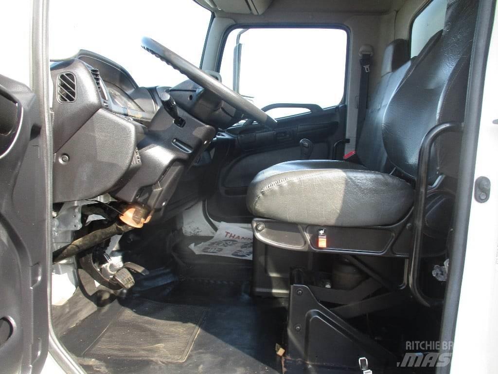 Hino 338 Skriňová nadstavba