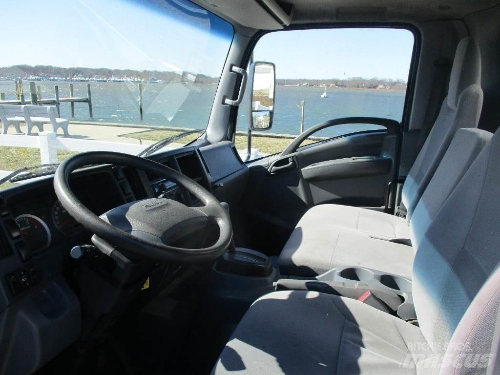 Isuzu NPR Skriňová nadstavba
