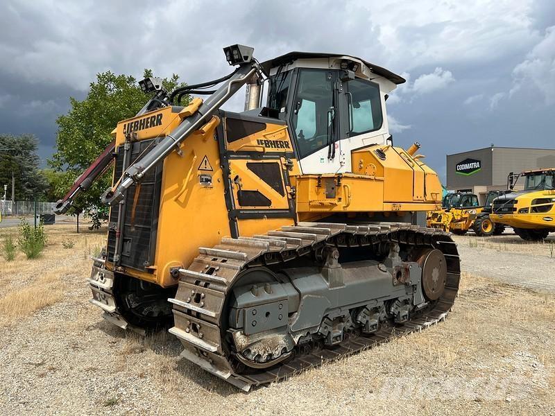 Liebherr PR766 Pásové dozéry