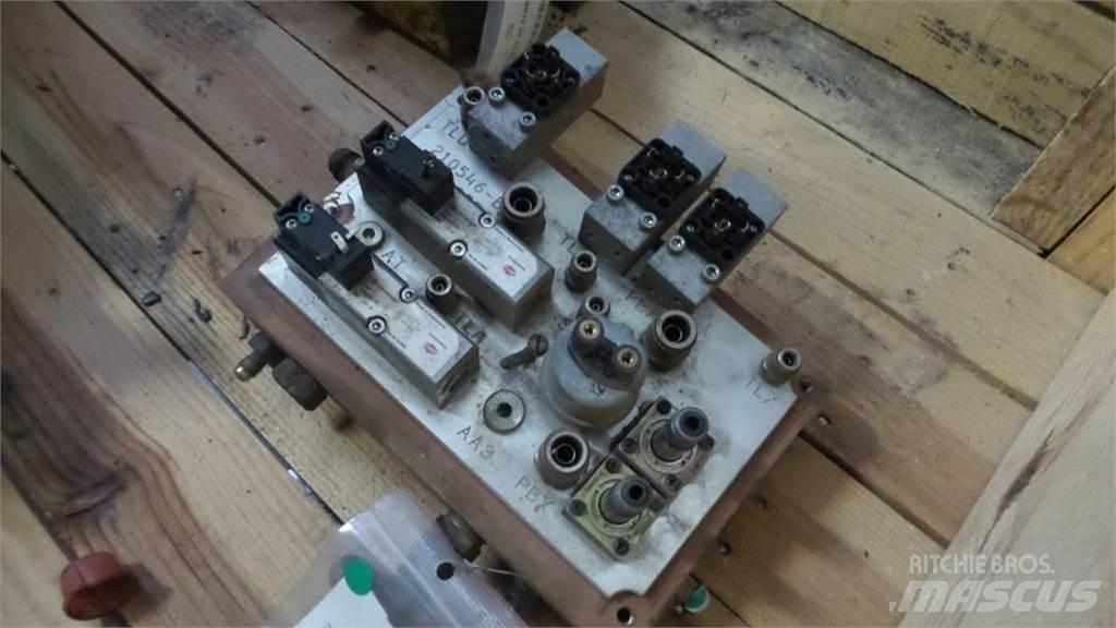 Bell B30D Kabíny a interiér