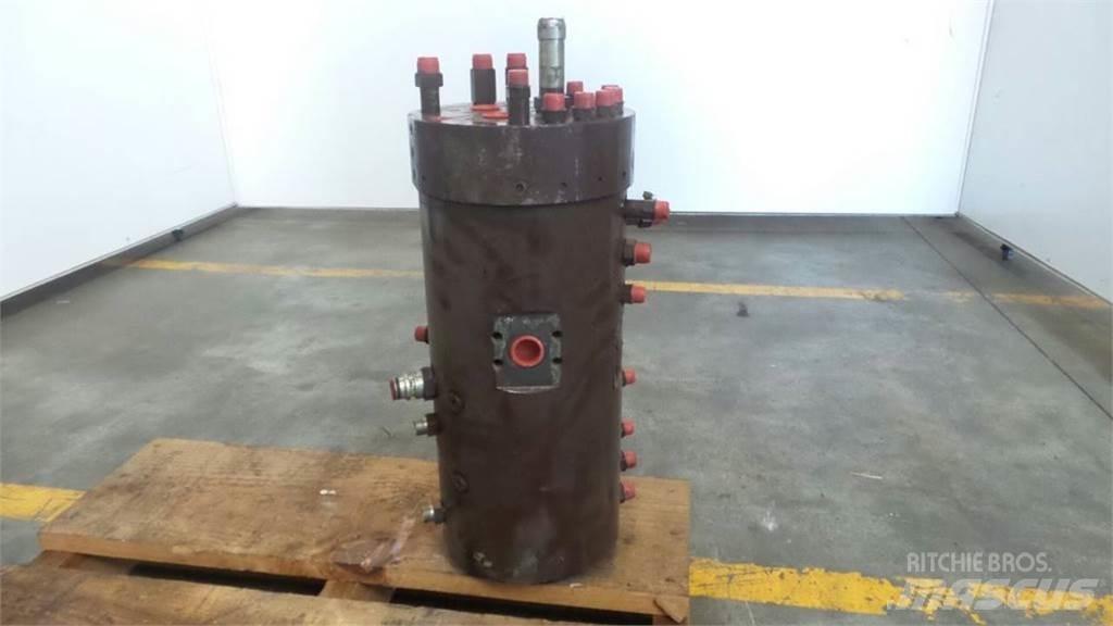 CASE 1088 Hydraulika