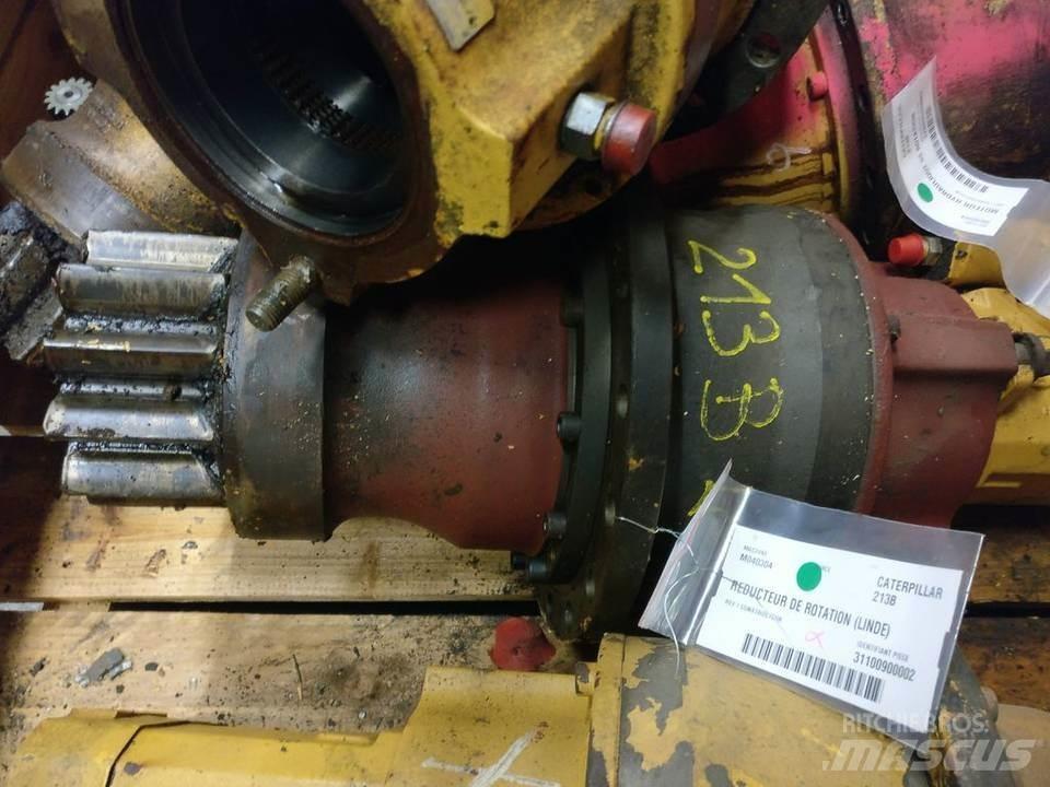 CAT 213B Prevodovka