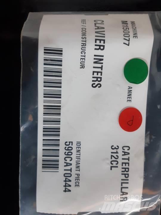 CAT 312CL Kabíny a interiér