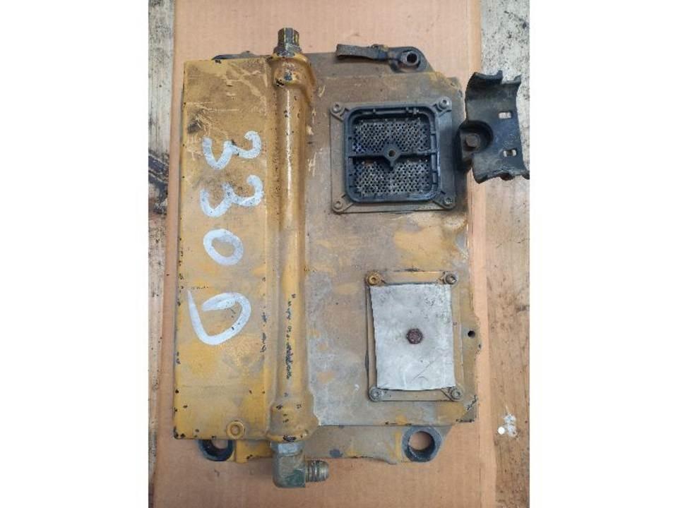 CAT 330D Kabíny a interiér