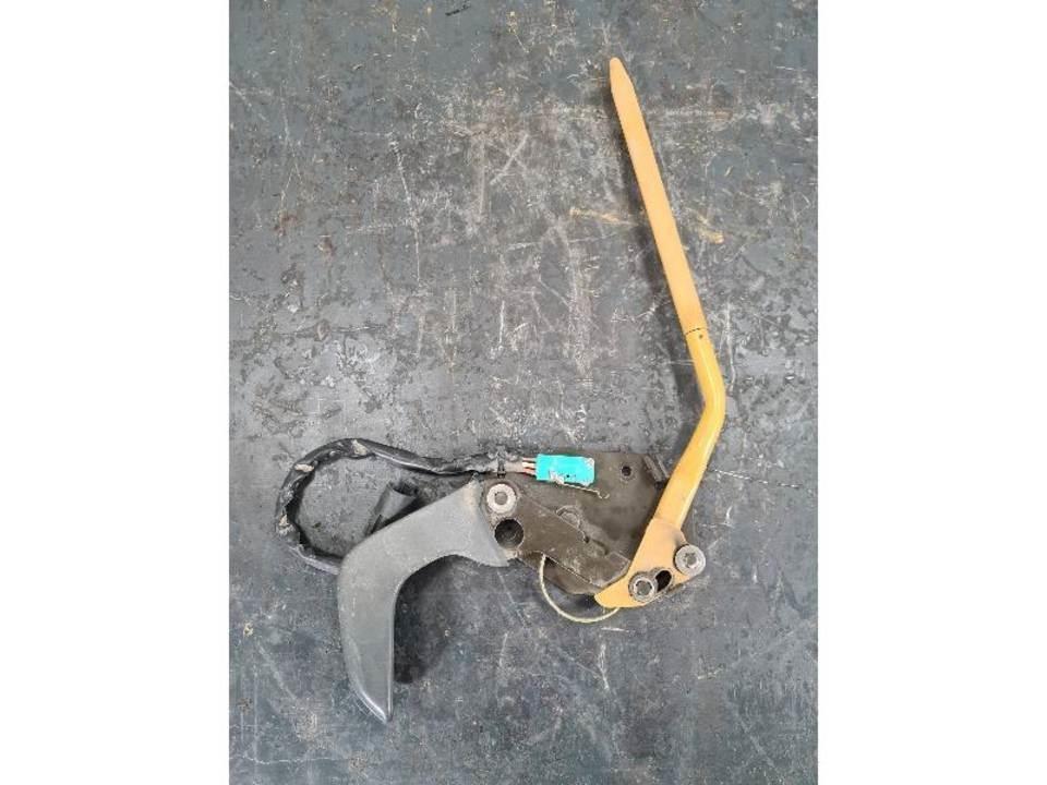 CAT 336DL Kabíny a interiér