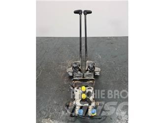 CAT 336DL Kabíny a interiér