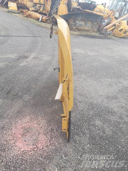 CAT 345C Kabíny a interiér