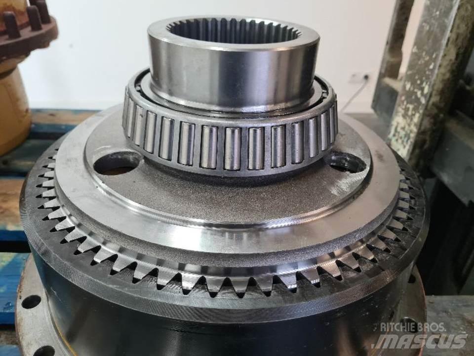 CAT 735 Prevodovka