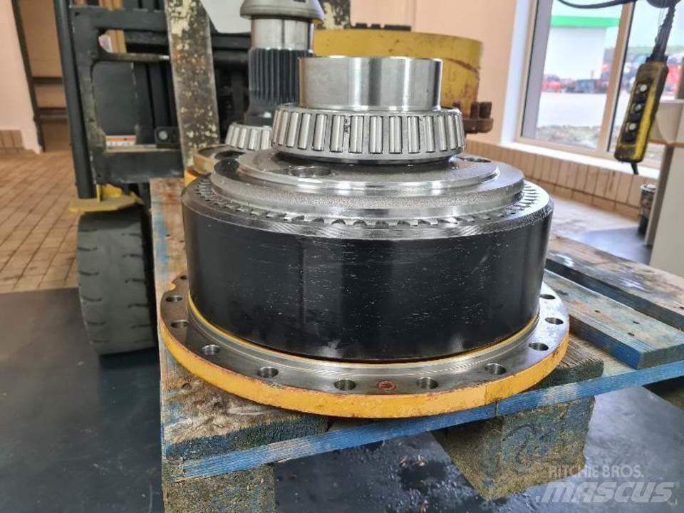 CAT 735 Prevodovka