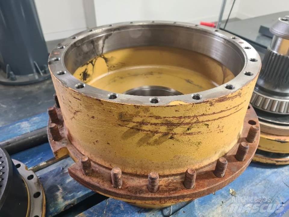 CAT 735 Prevodovka