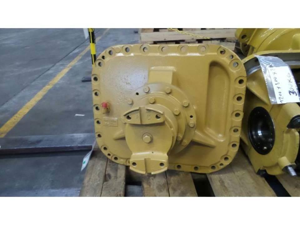CAT 740 Prevodovka