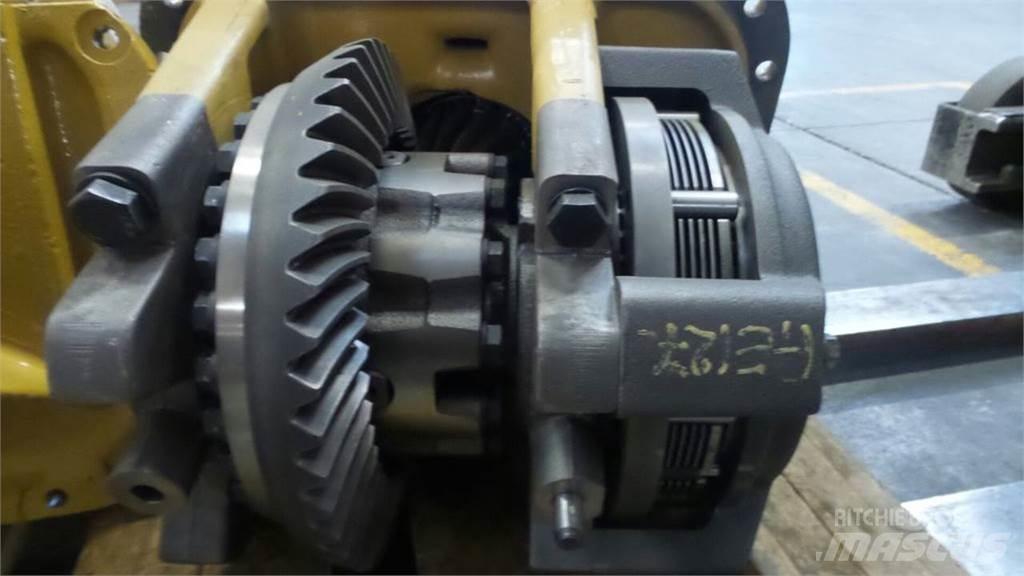 CAT 740 Prevodovka