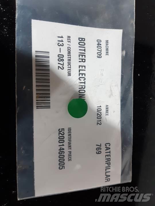 CAT 769 Kabíny a interiér