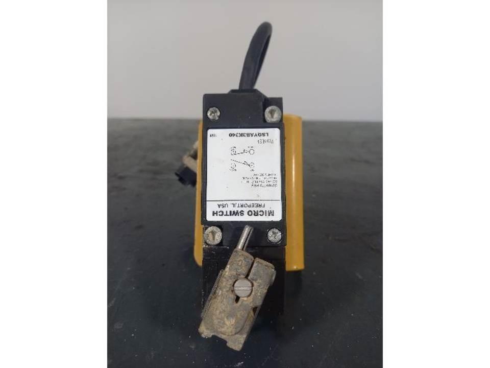 CAT 770 Kabíny a interiér