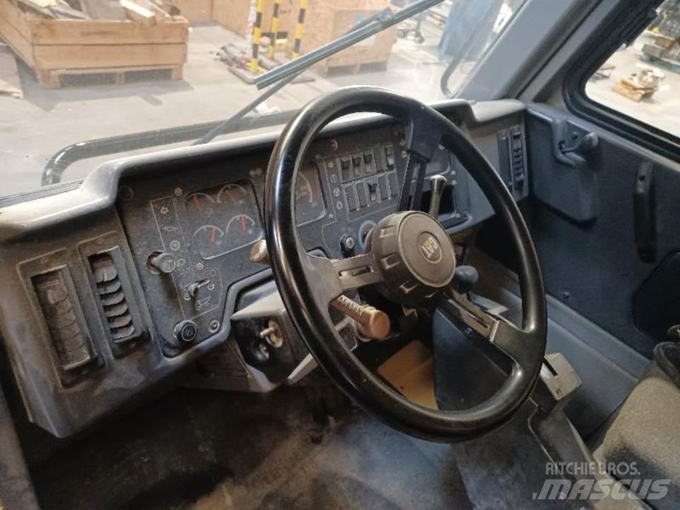 CAT 771D Kabíny a interiér