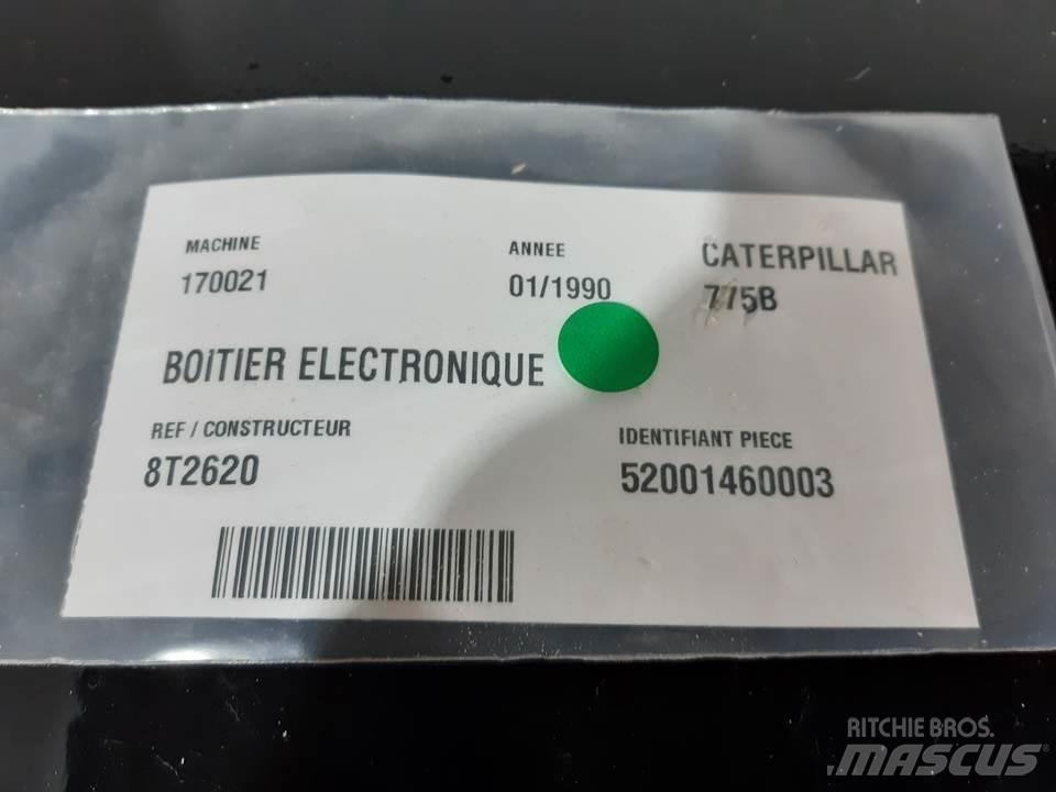 CAT 775B Kabíny a interiér