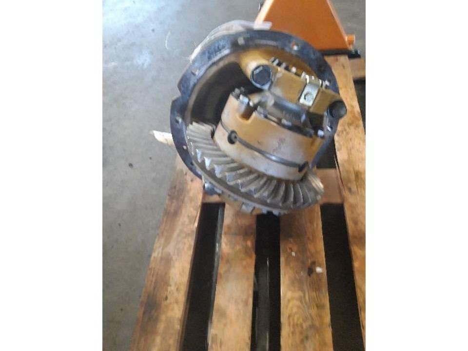 CAT 936E Prevodovka