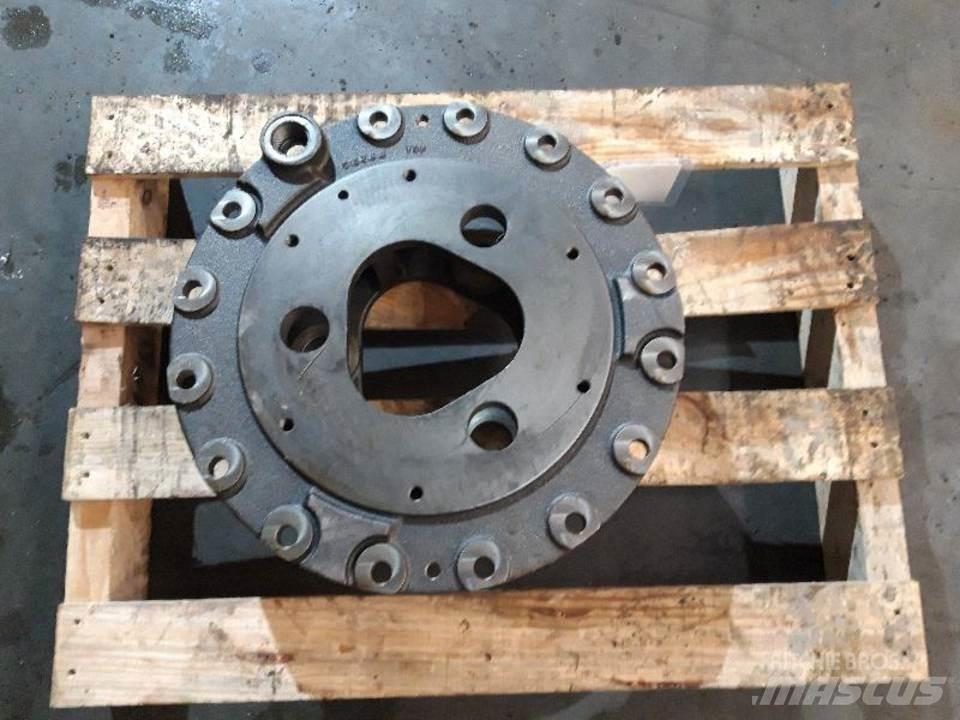 CAT 950B Prevodovka