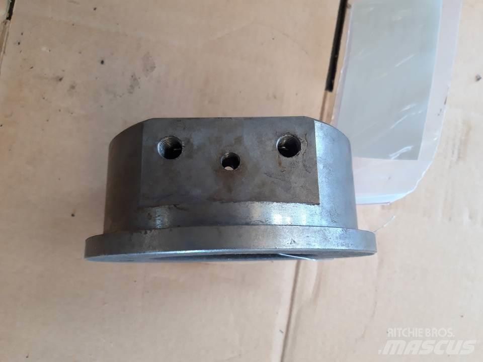 CAT 950B Prevodovka