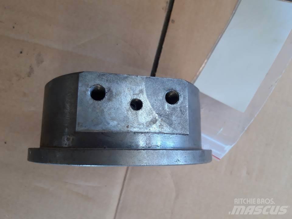 CAT 950B Prevodovka