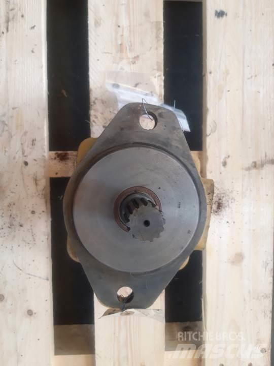 CAT 955K Hydraulika