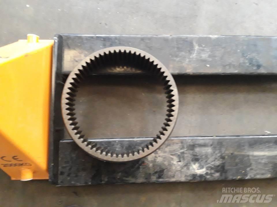 CAT 966C Prevodovka