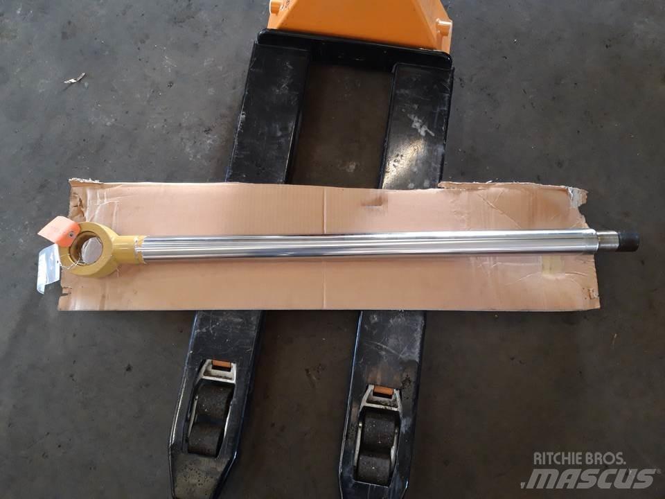 CAT 966C Hydraulika