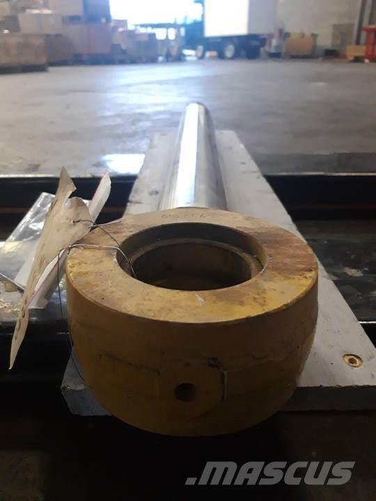 CAT 966C Hydraulika