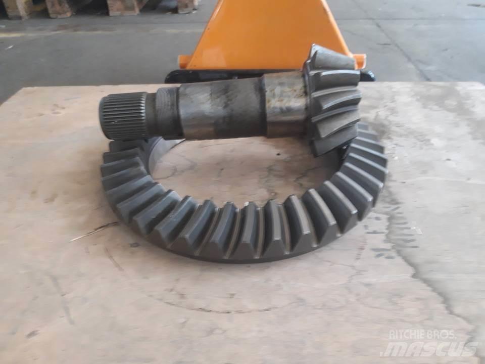 CAT 980C Prevodovka