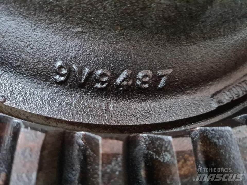 CAT 988B Prevodovka