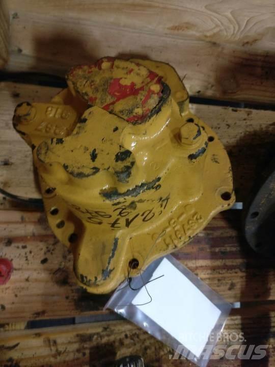 CAT D8H Hydraulika