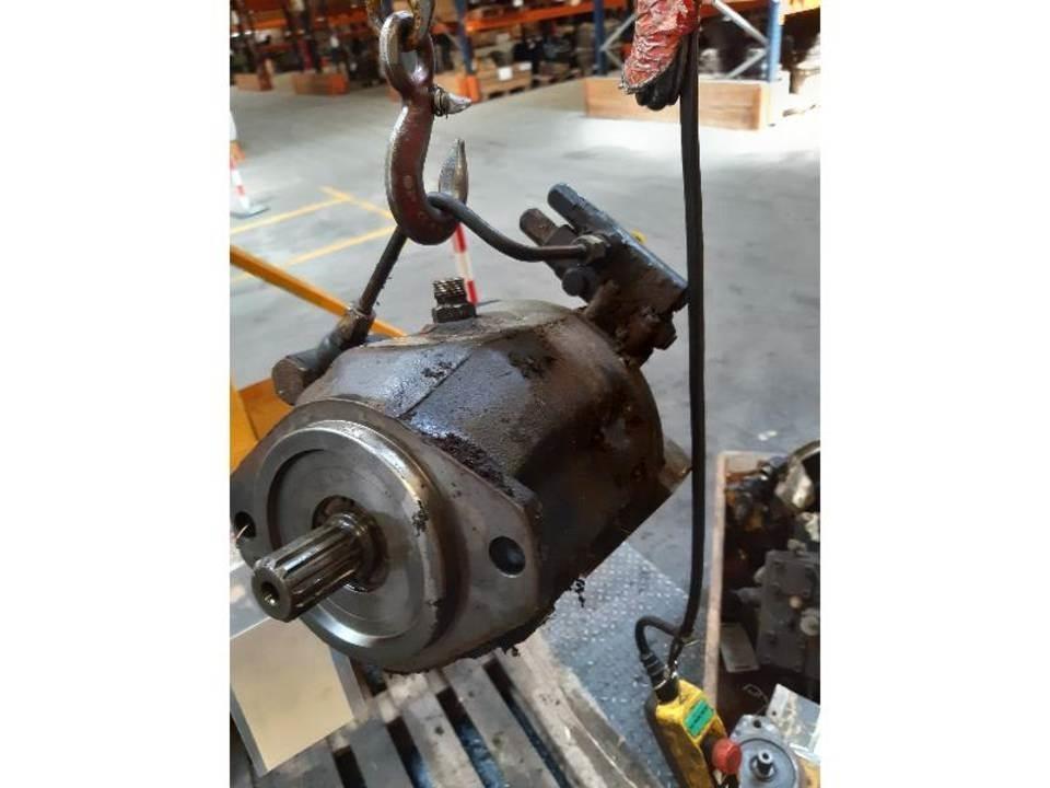JCB 436B Hydraulika